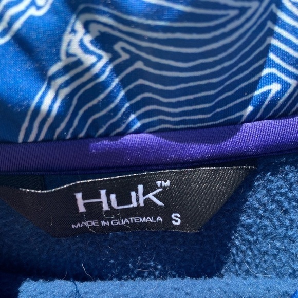 Huk performance fishing fleece hull hoodie - Picture 3 of 6